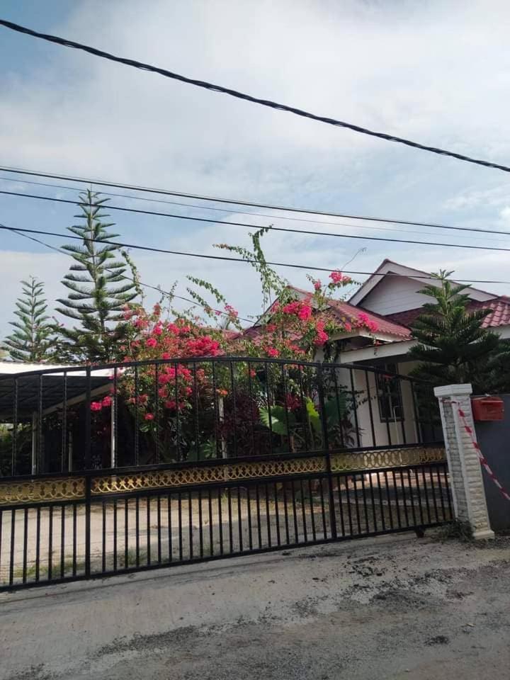 Langkawi Homestay Bunga Padi Kuah Exterior photo