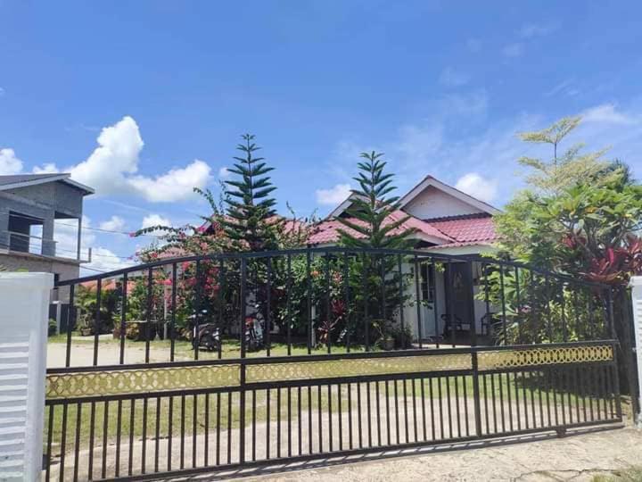 Langkawi Homestay Bunga Padi Kuah Exterior photo